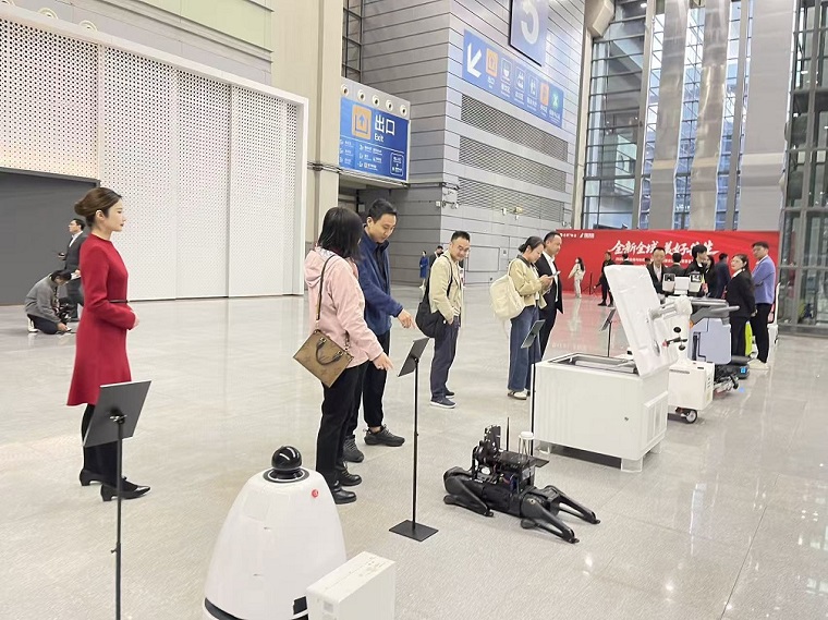 機器演示1.jpg 機器演示1.jpg